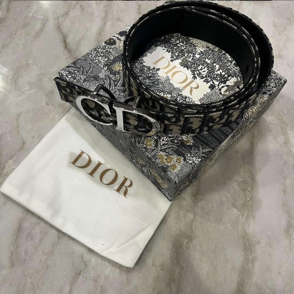 COPY - Christian Dior belt - Picture 1 of 7